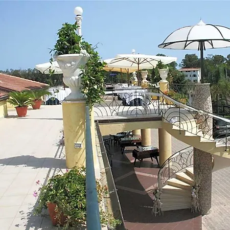 Miramare فندق 3*