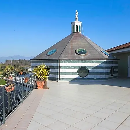 Miramare مارينا دي سكيافوني